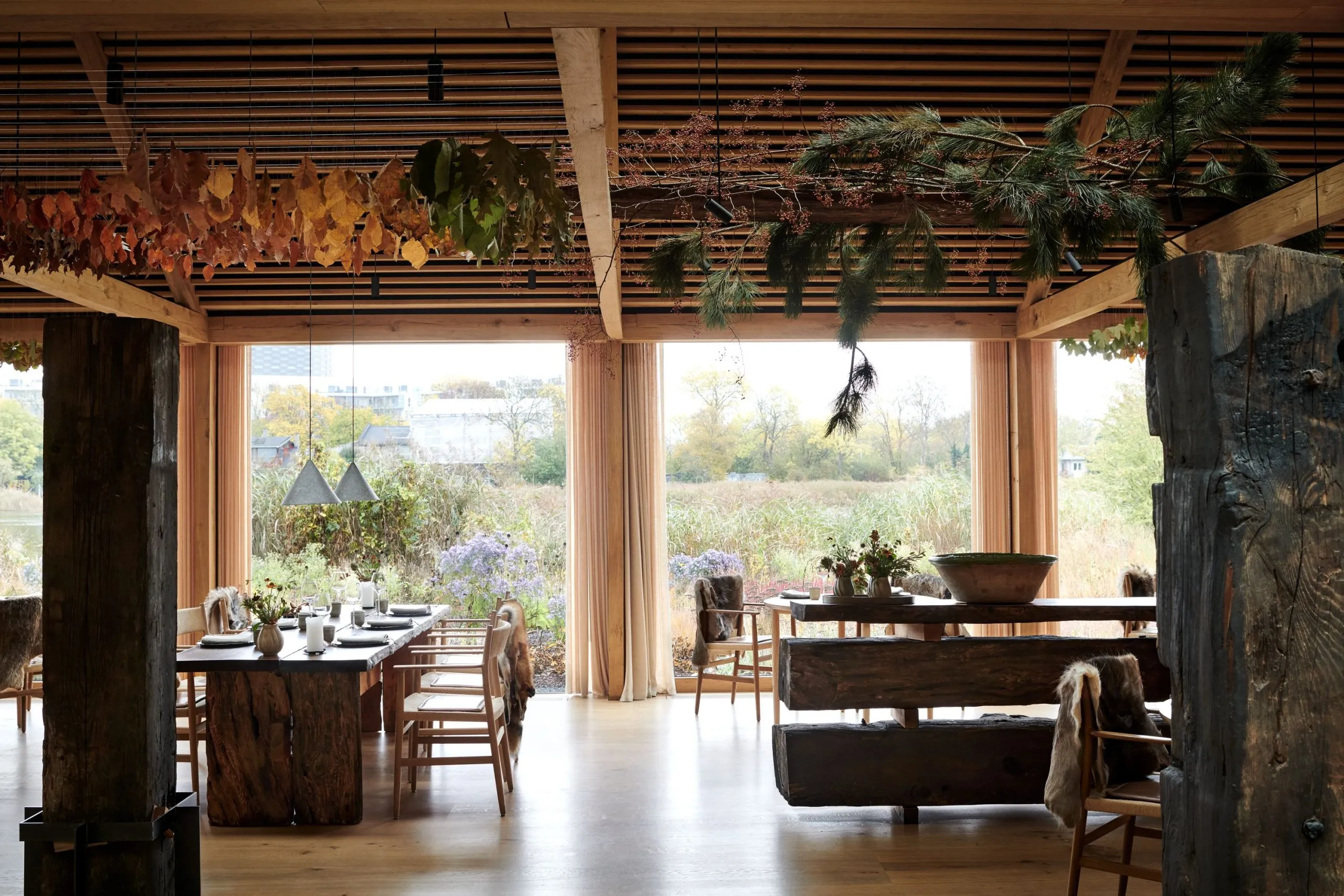 Das Noma macht es vor: Shared Table, an dem sechs Einzelgäste Platz nehmen können | Foto: Noma